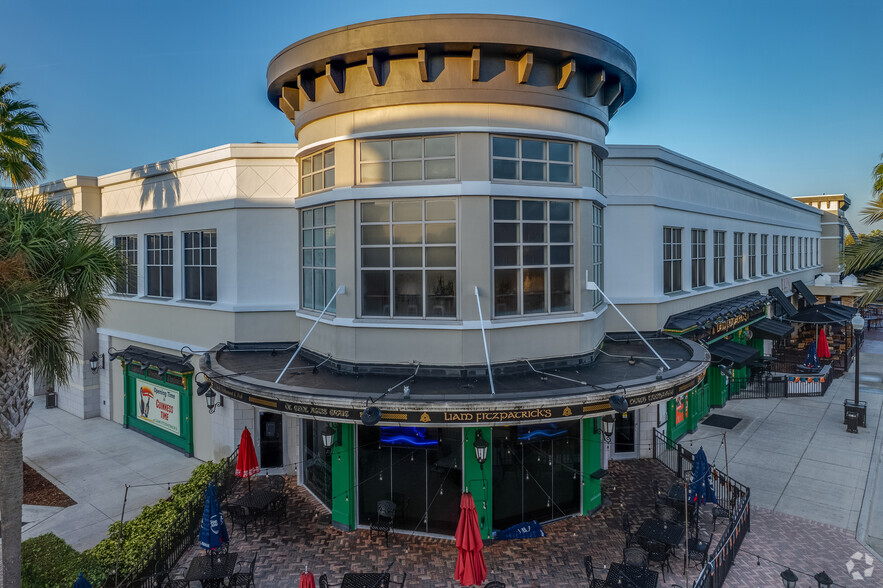 1135 Townpark Ave, Lake Mary, FL for lease - Primary Photo - Image 1 of 5