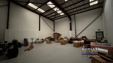 Walter St, Birmingham for lease Interior Photo- Image 1 of 2