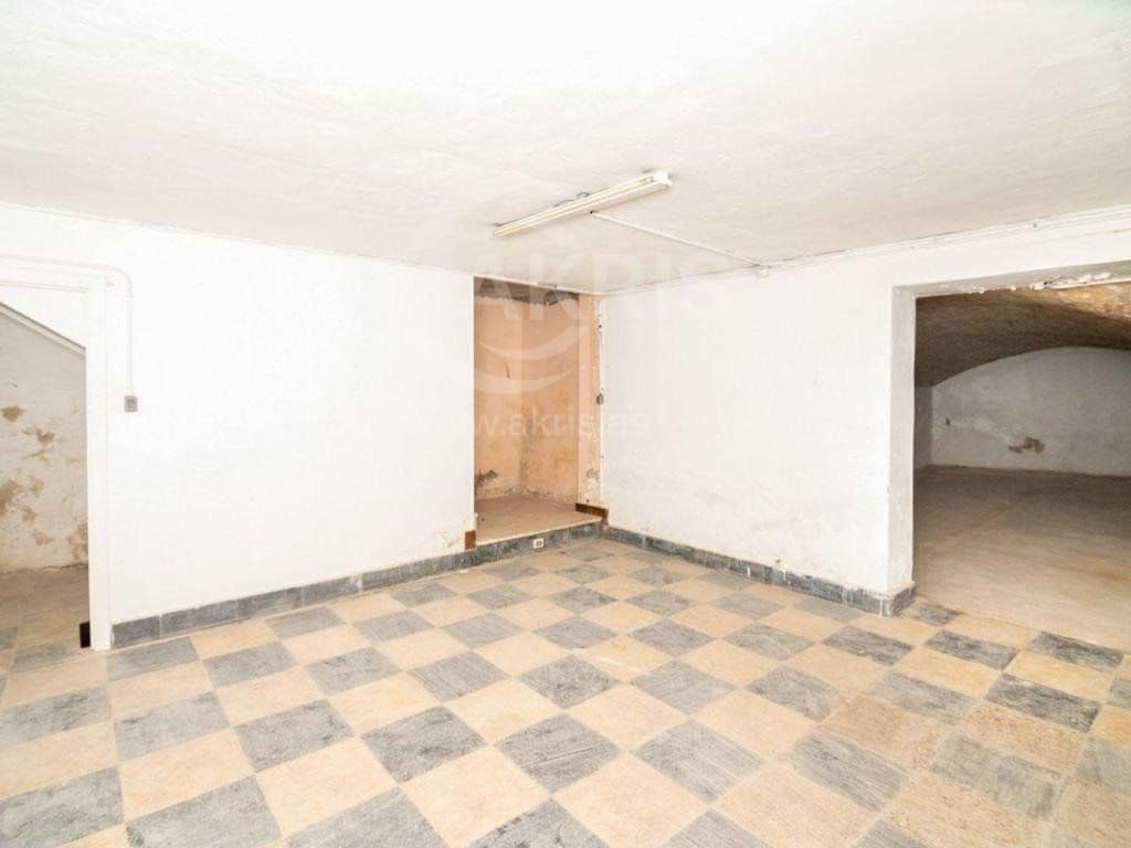 Pamplona, NAV 31001 - Unit Puerta 01 -  - Interior Photo - Image 1 of 11