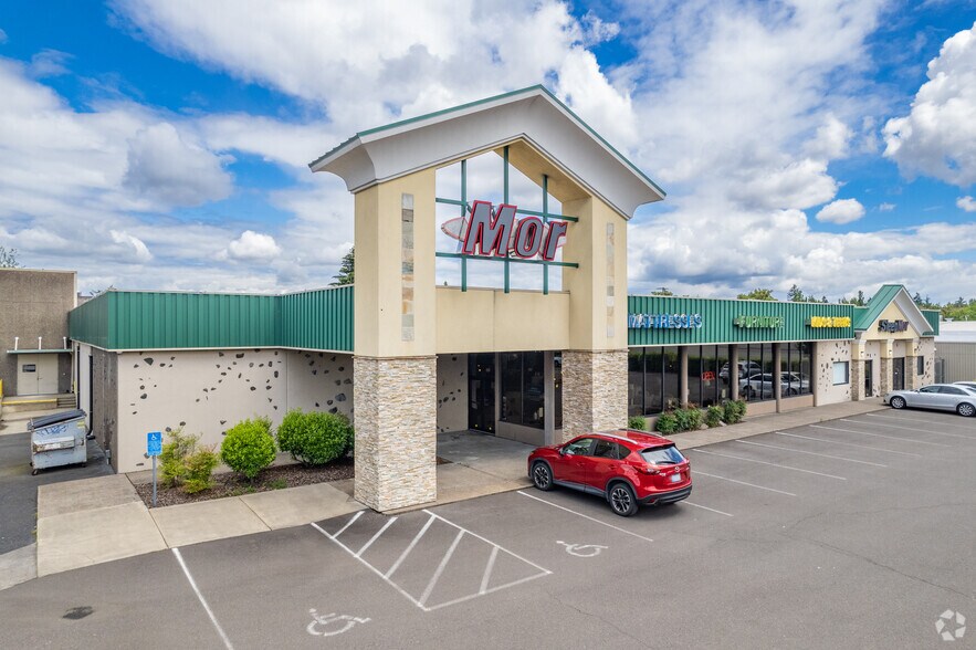 10015 SE Stark St, Portland, OR à vendre - Photo du bâtiment - Image 3 de 6