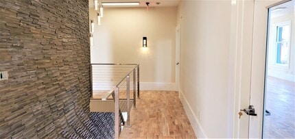 301 E 3rd Ave, San Mateo, CA for lease Interior Photo- Image 1 of 4