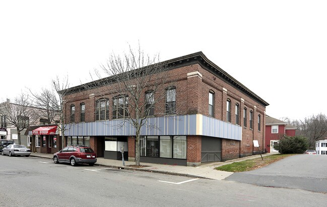 Plus de détails pour 74-76 Main St, Maynard, MA - Bureau, Commerce de détail à louer