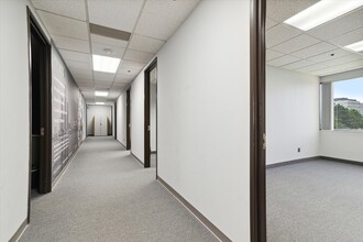 950 Stephenson Hwy, Troy, MI for lease Interior Photo- Image 1 of 3