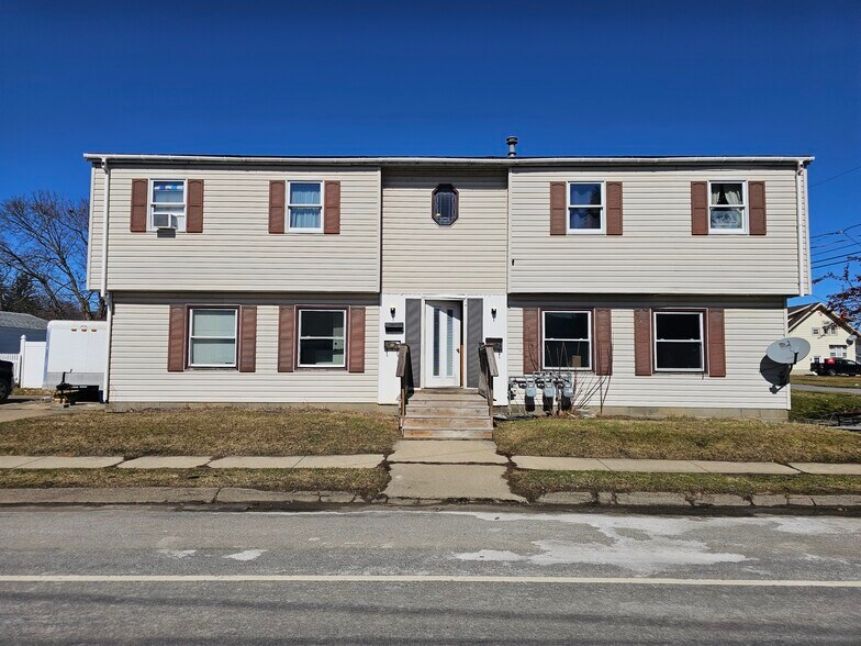 13 Unit High Cap Rate Olean NY portefeuille de 7 propriétés à vendre sur LoopNet.ca - Photo du bâtiment - Image 1 de 7