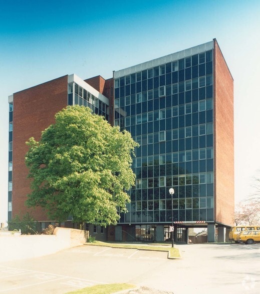 90-92 Butt Rd, Colchester for lease - Building Photo - Image 2 of 40