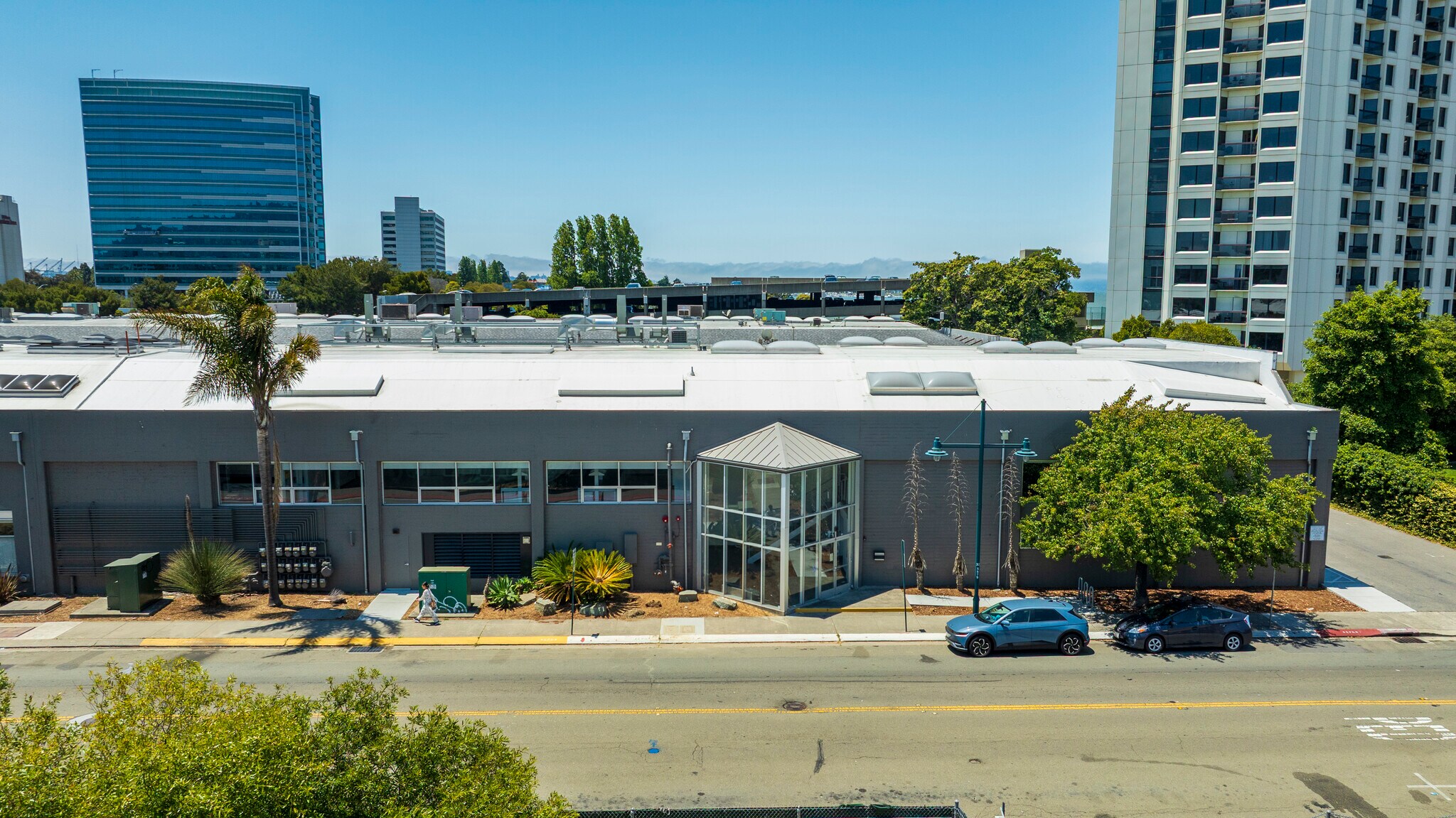 6101 Christie Ave, Emeryville, CA for lease Building Photo- Image 1 of 5