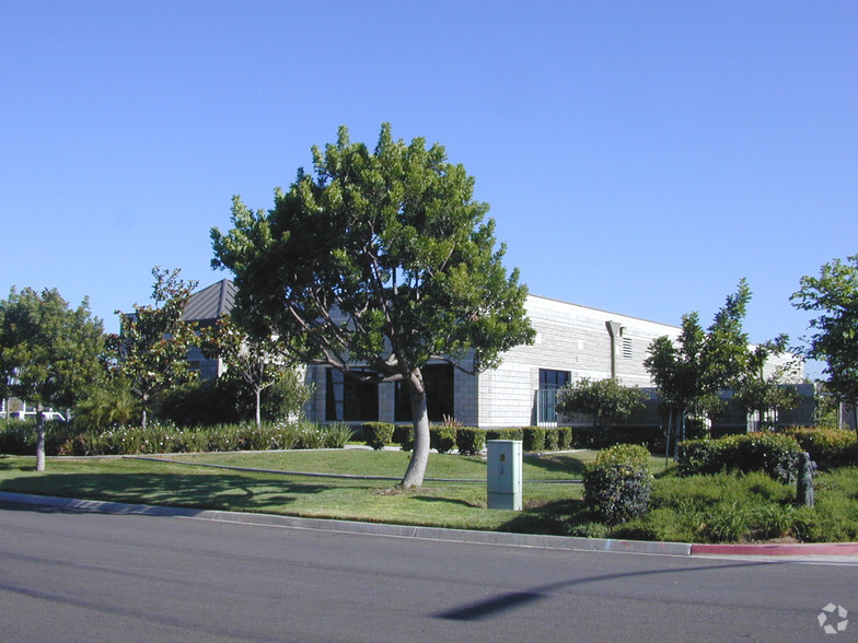 12690 Danielson Ct, Poway, CA for lease - Building Photo - Image 3 of 13