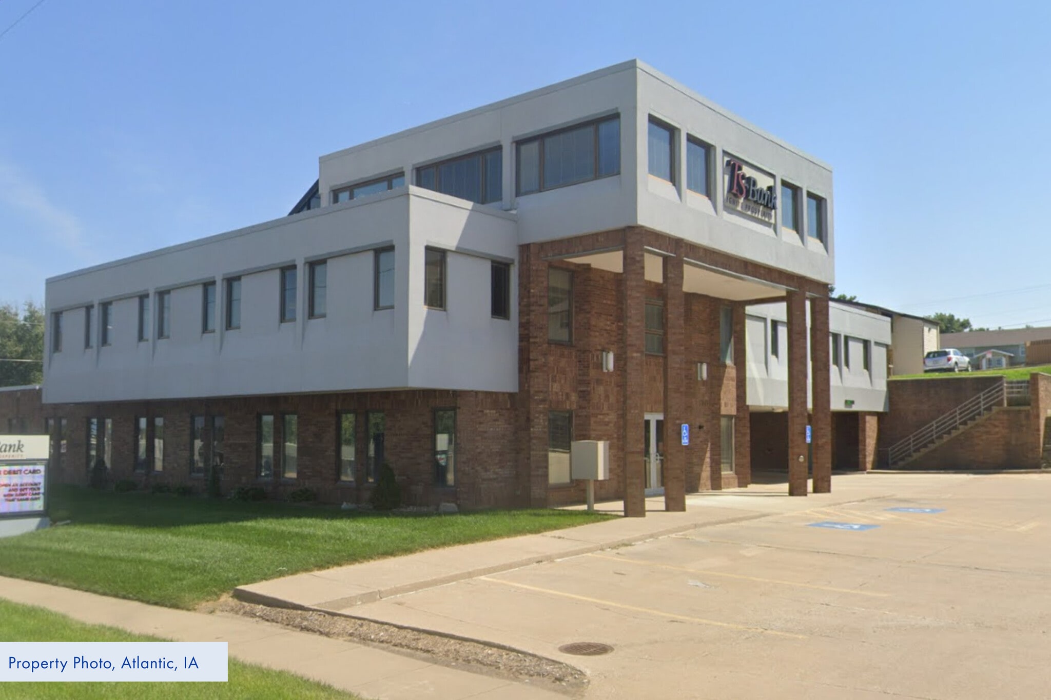 1005 E 7th St, Atlantic, IA à vendre Photo principale- Image 1 de 2