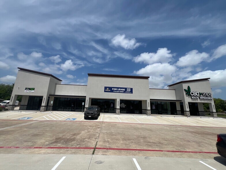 3911 MASSEY TOMPKINS rd, Baytown, TX à louer - Photo du bâtiment - Image 3 de 5