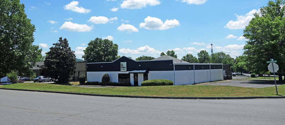 7103-B Crossroads Blvd, Brentwood, TN for sale - Building Photo - Image 1 of 2