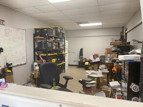 22 Steel Rd, Wylie, TX for lease Interior Photo- Image 2 of 10