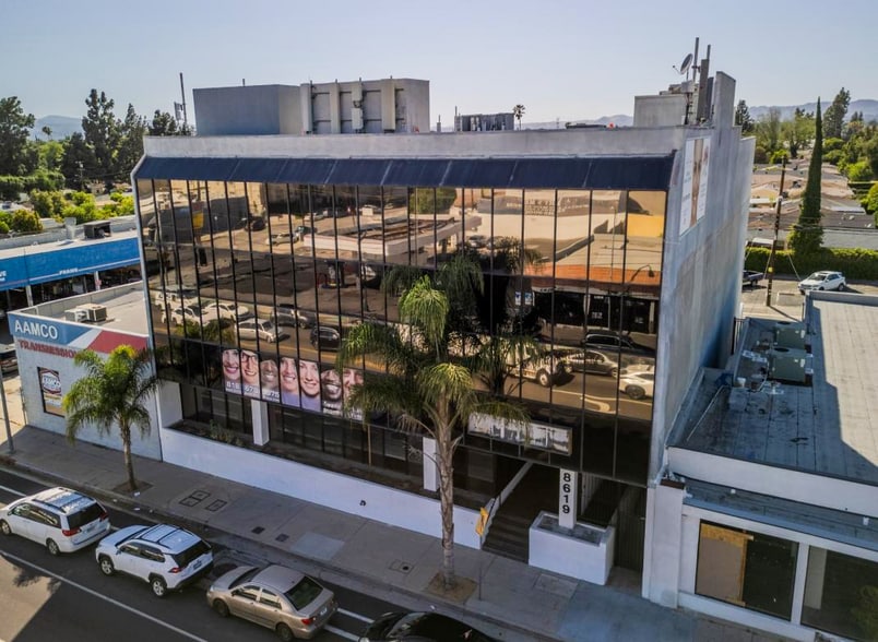 8619 Reseda Blvd, Northridge, CA for sale - Building Photo - Image 2 of 23