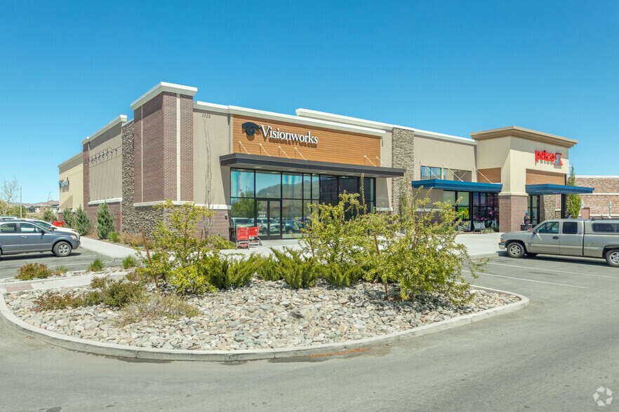 1310 Scheels Dr, Sparks, NV à louer - Photo du bâtiment - Image 2 de 25