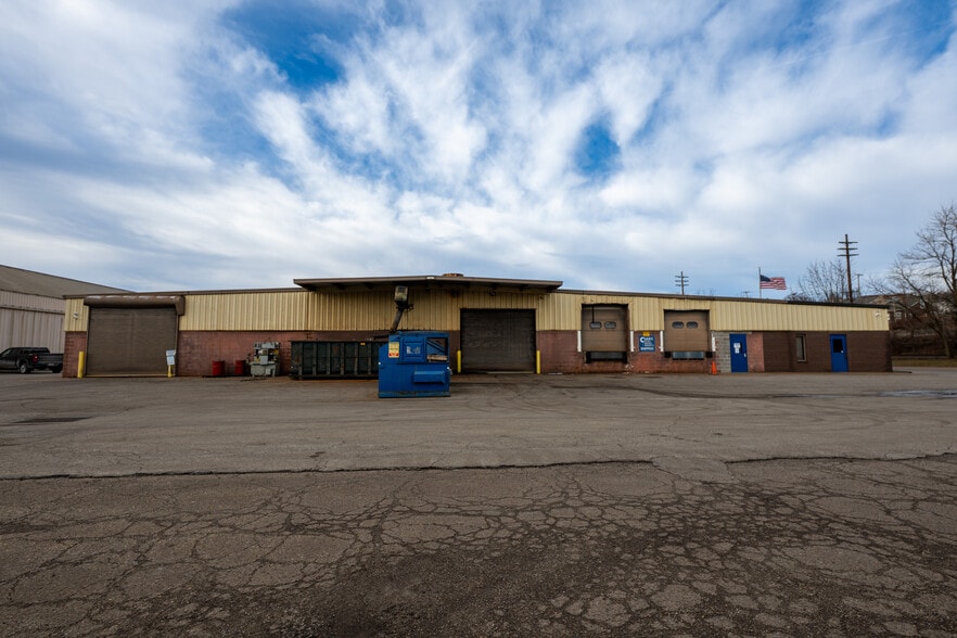 320-A 4th Street St, Blawnox, PA for sale - Building Photo - Image 3 of 21
