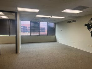 650 S Shackleford Rd, Little Rock, AR for lease Building Photo- Image 2 of 6