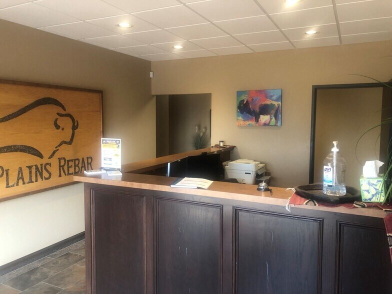 13800 S MacArthur Blvd portefeuille de 4 propriétés à vendre sur LoopNet.ca - Photo intérieure - Image 3 de 12