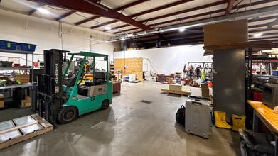 115 Leonard Dr, Groton, CT for lease Interior Photo- Image 2 of 39