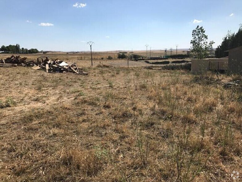 Calle Mayor, 61, Santa María la Real de Nieva, Segovia à vendre - Photo du bâtiment - Image 3 de 5