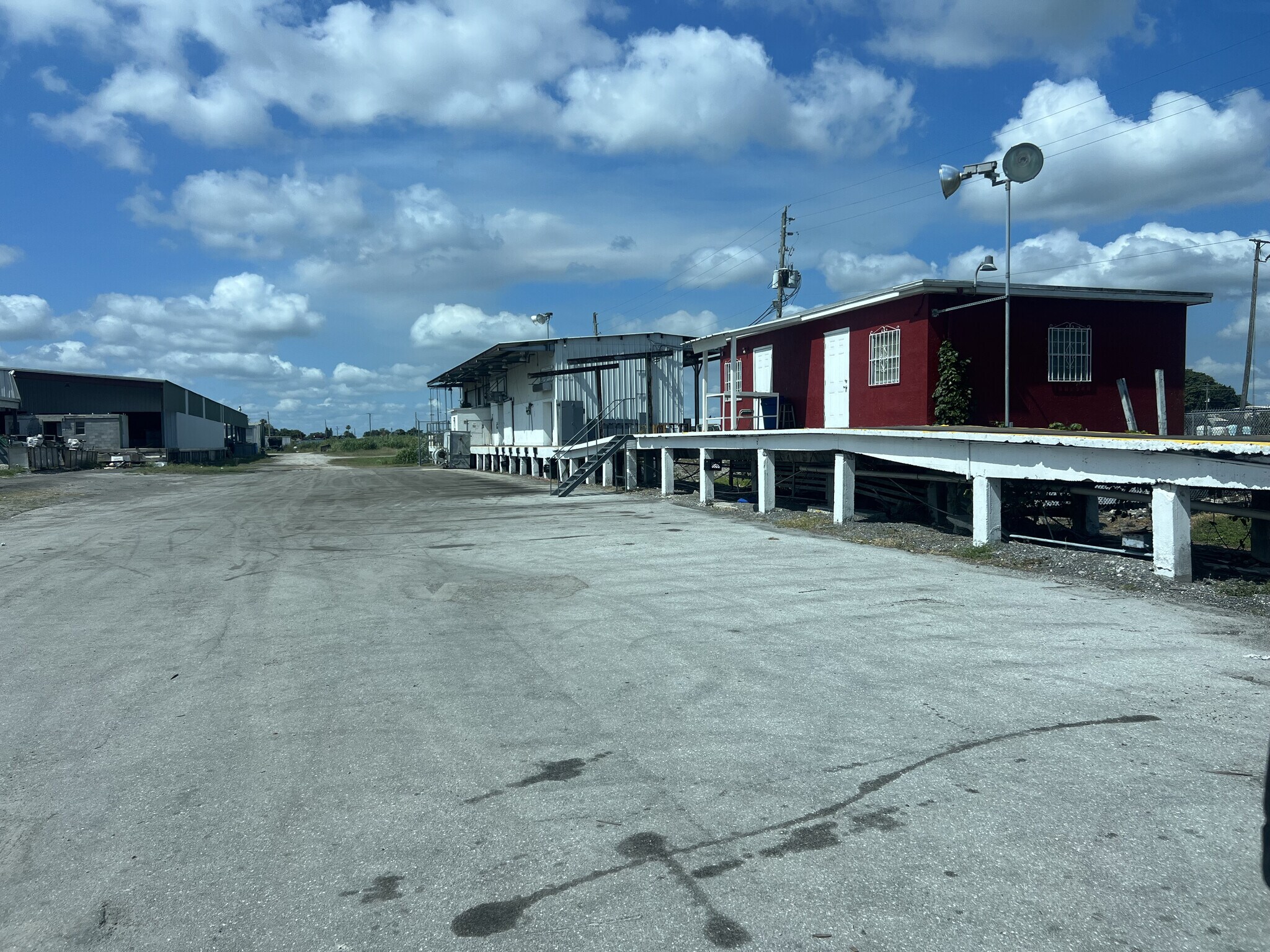 1008 Railroad St, Belle Glade, FL à vendre Photo principale- Image 1 de 26