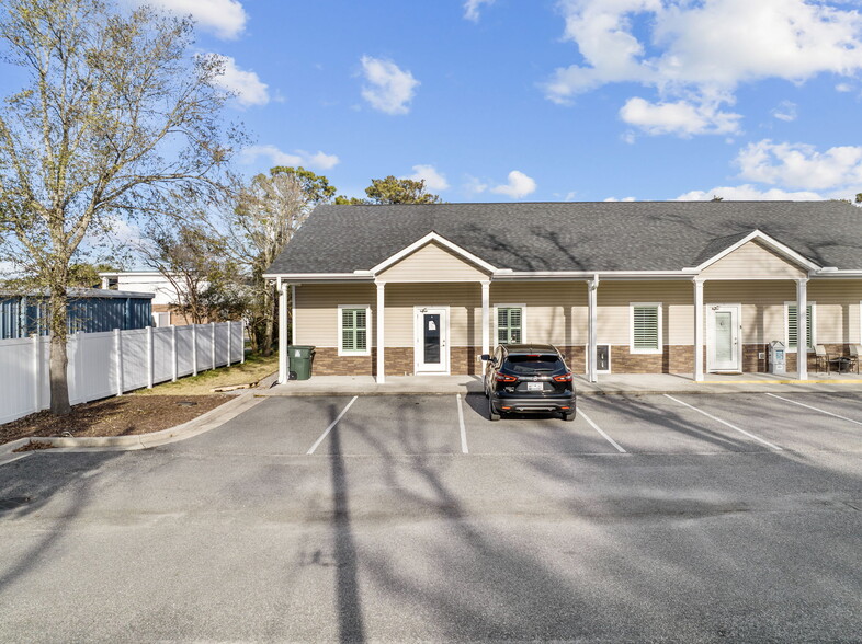 801 12th Ave S, North Myrtle Beach, SC à vendre - Photo principale - Image 1 de 1