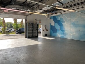 11905 NW 35th St, Coral Springs, FL for lease Building Photo- Image 2 of 6