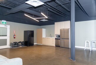 1615 10th Ave SW, Calgary, AB à louer Photo intérieure- Image 1 de 13