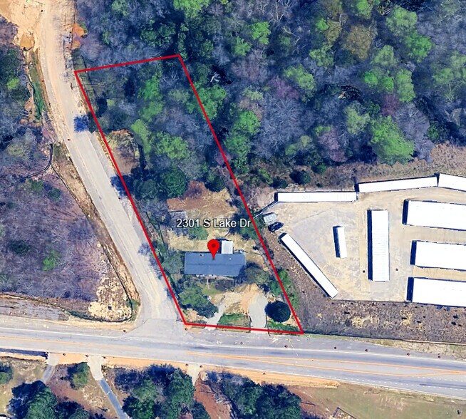 2301 S Lake Dr, Lexington, SC à vendre - Photo du bâtiment - Image 2 de 4