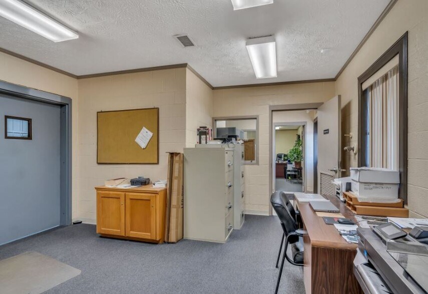 106 Tennsco Dr, Dickson, TN à vendre - Photo intérieure - Image 2 de 11