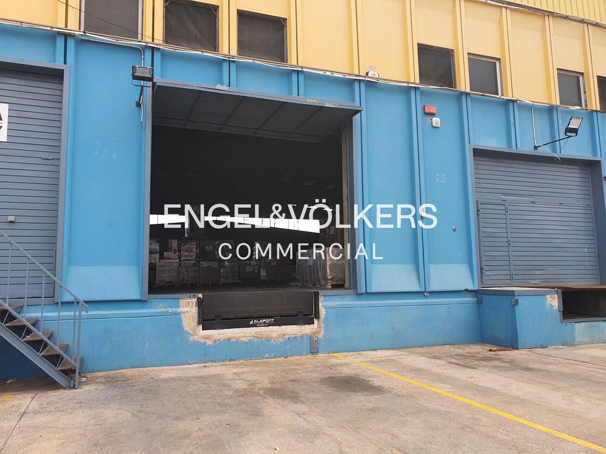 Industrial in Cornellà de Llobregat, Barcelona for lease Interior Photo- Image 1 of 21