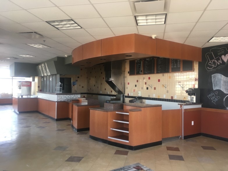 1830 27th Ave, Kenosha, WI à louer - Autre - Image 3 de 6