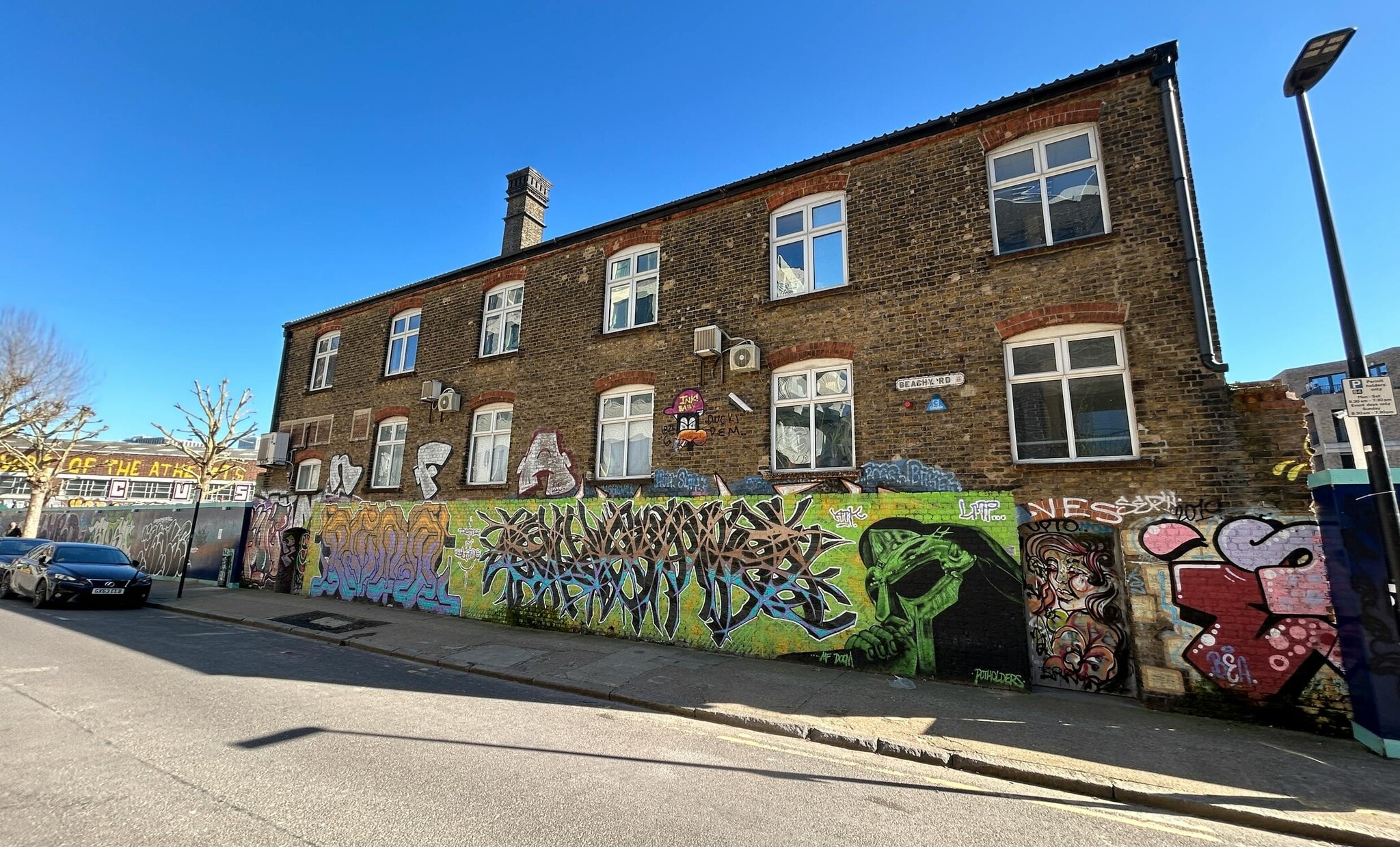 52 Beachy Rd, Londres à louer Photo du bâtiment- Image 1 de 1