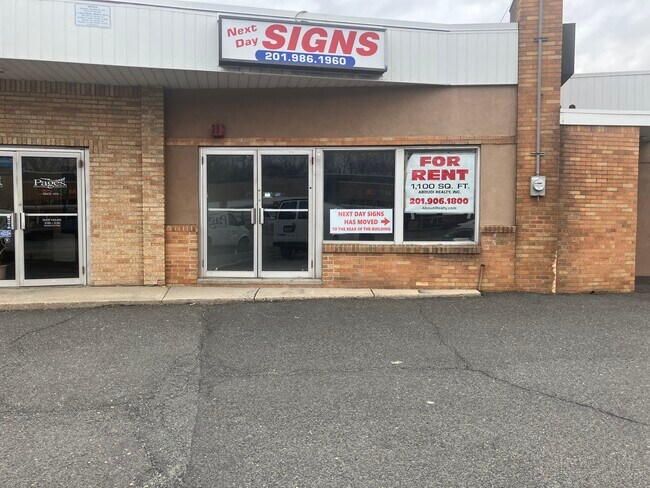 More details for 300 Rt-17, Paramus, NJ - Retail for Lease