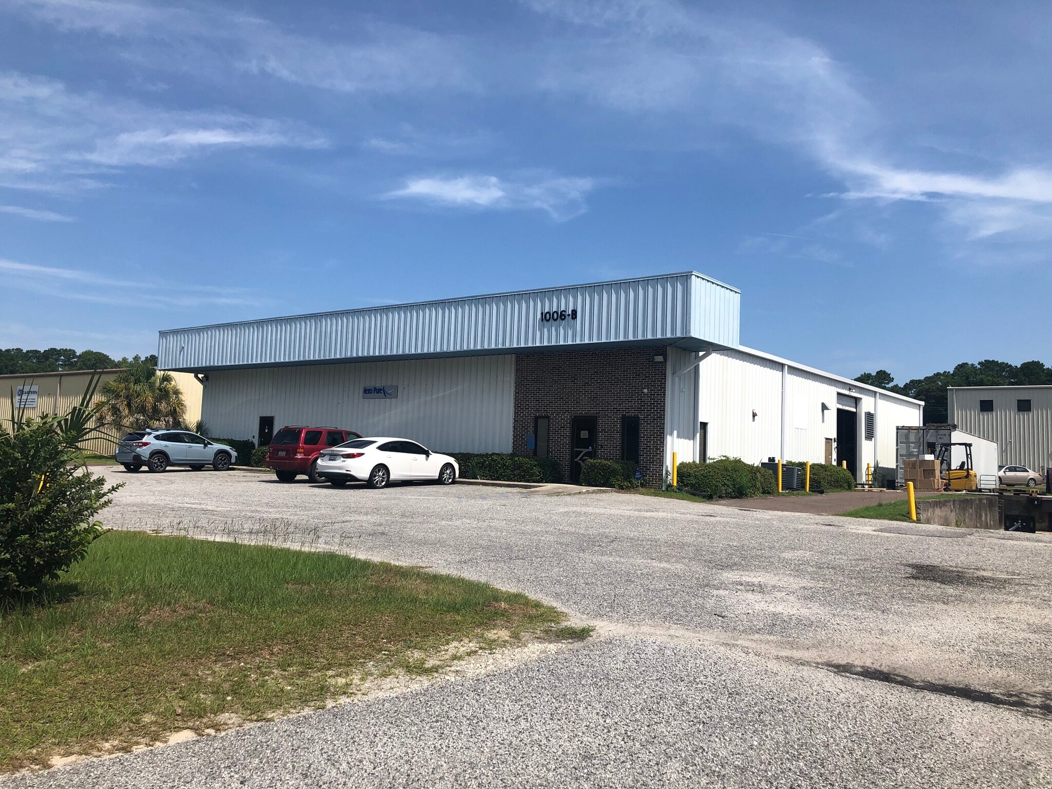 1006 Bankton Cir, Hanahan, SC for lease Primary Photo- Image 1 of 15