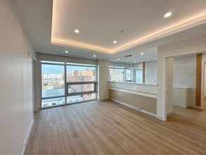 849 53rd St, Brooklyn, NY for lease Interior Photo- Image 2 of 57