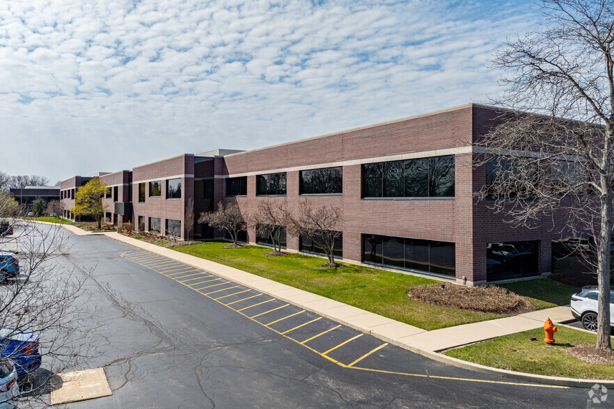 1730 Park St, Naperville, IL for sale - Primary Photo - Image 1 of 8