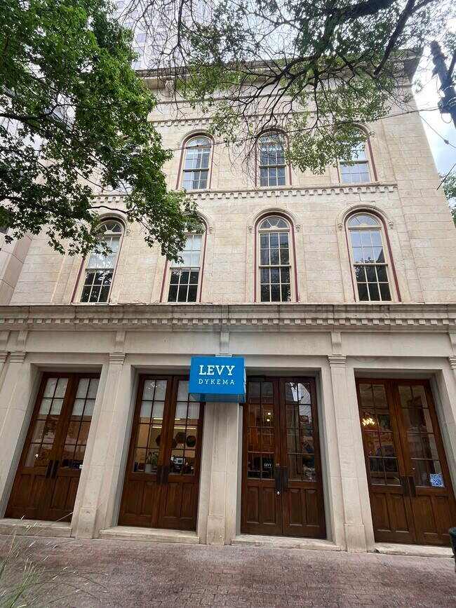 Plus de détails pour 620 Congress Ave, Austin, TX - Bureau à louer