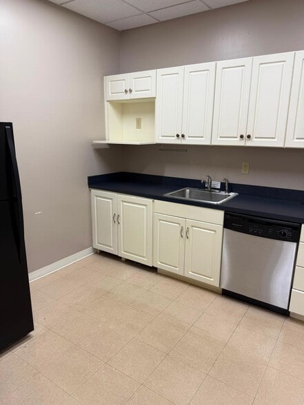 1921 Whittlesey Rd, Columbus, GA for lease - Building Photo - Image 3 of 7