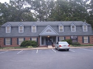 502 Strawberry Plains Rd, Williamsburg, VA à louer - Photo du bâtiment - Image 2 de 6