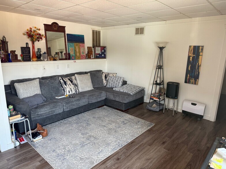 104 W Main St, Floris, IA à vendre - Photo du bâtiment - Image 2 de 9