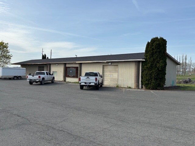 70 Ray Rd, Sunnyside, WA à vendre - Photo principale - Image 1 de 14