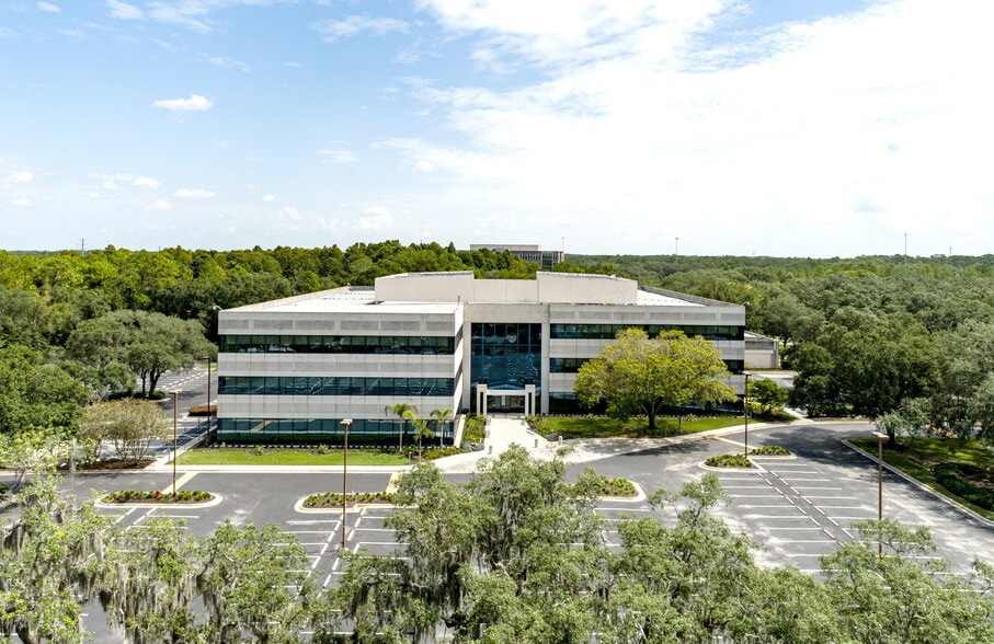 8800 Hidden River Pky, Tampa, FL for lease - Building Photo - Image 1 of 7