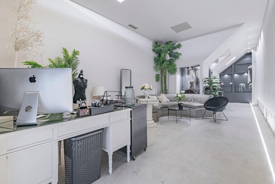 Cuesta del Perro, 1, Granada, Granada for sale - Building Photo - Image 1 of 28