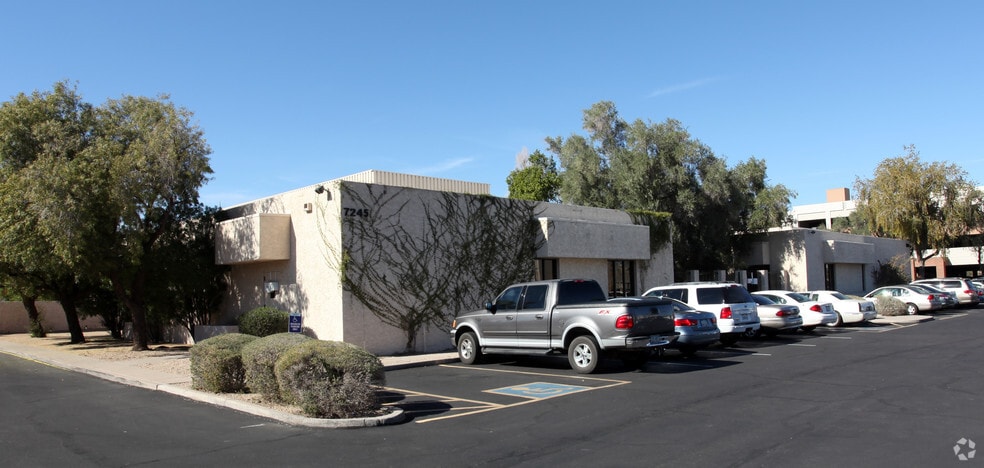 7245 E Osborn Rd, Scottsdale, AZ for sale - Building Photo - Image 3 of 6