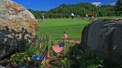 965 Hopmeadow St, Simsbury, CT à louer - Vidéo sur l’inscription commerciale