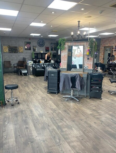 73-75 High Rd, Felixstowe à vendre - Photo intérieure - Image 2 de 3