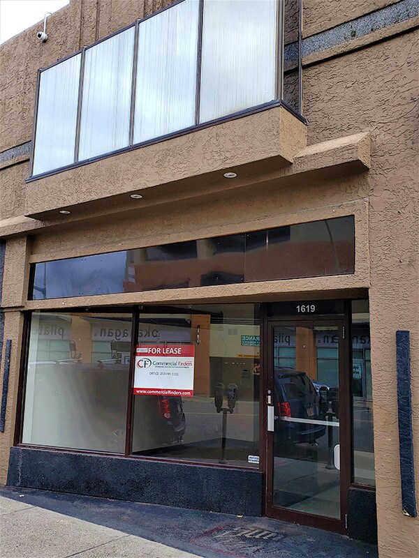 1619 Pandosy St, Kelowna, BC for sale Primary Photo- Image 1 of 1