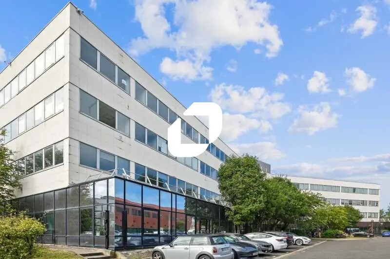 Office in Gennevilliers for sale Building Photo- Image 1 of 26