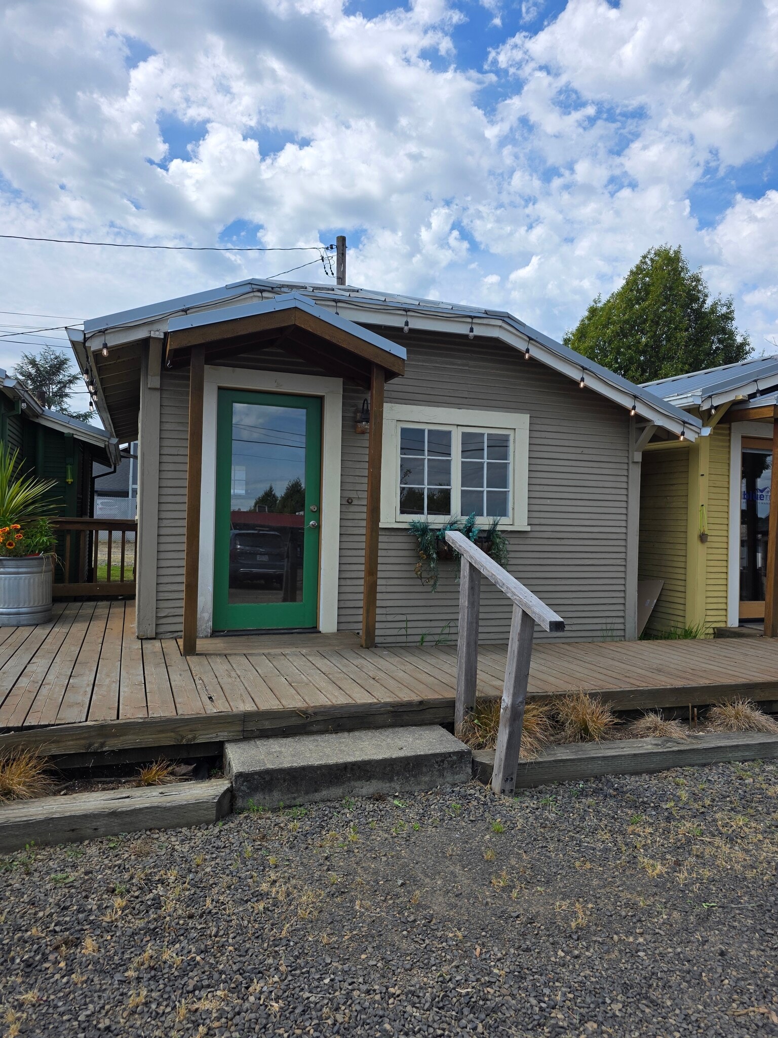 407 W Main St, Carlton, OR for lease Building Photo- Image 1 of 9