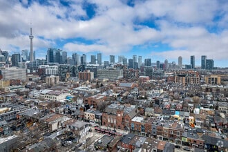 761 Queen St W, Toronto, ON - Aerial  map view