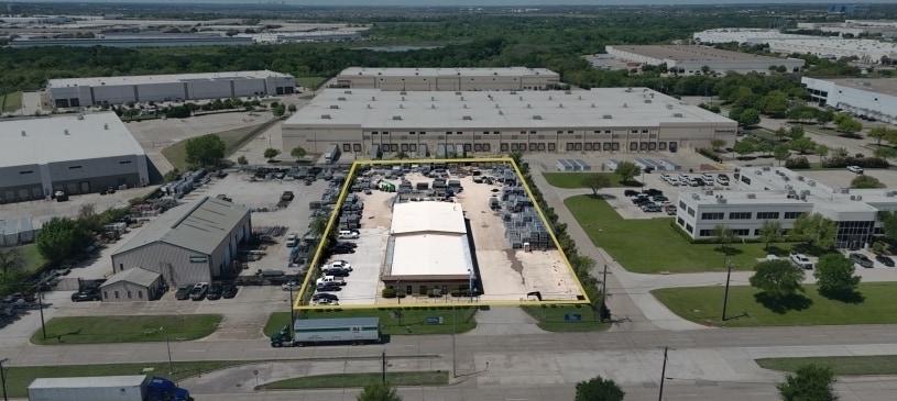 3324 Roy Orr Blvd, Grand Prairie, TX for lease - Building Photo - Image 2 of 3